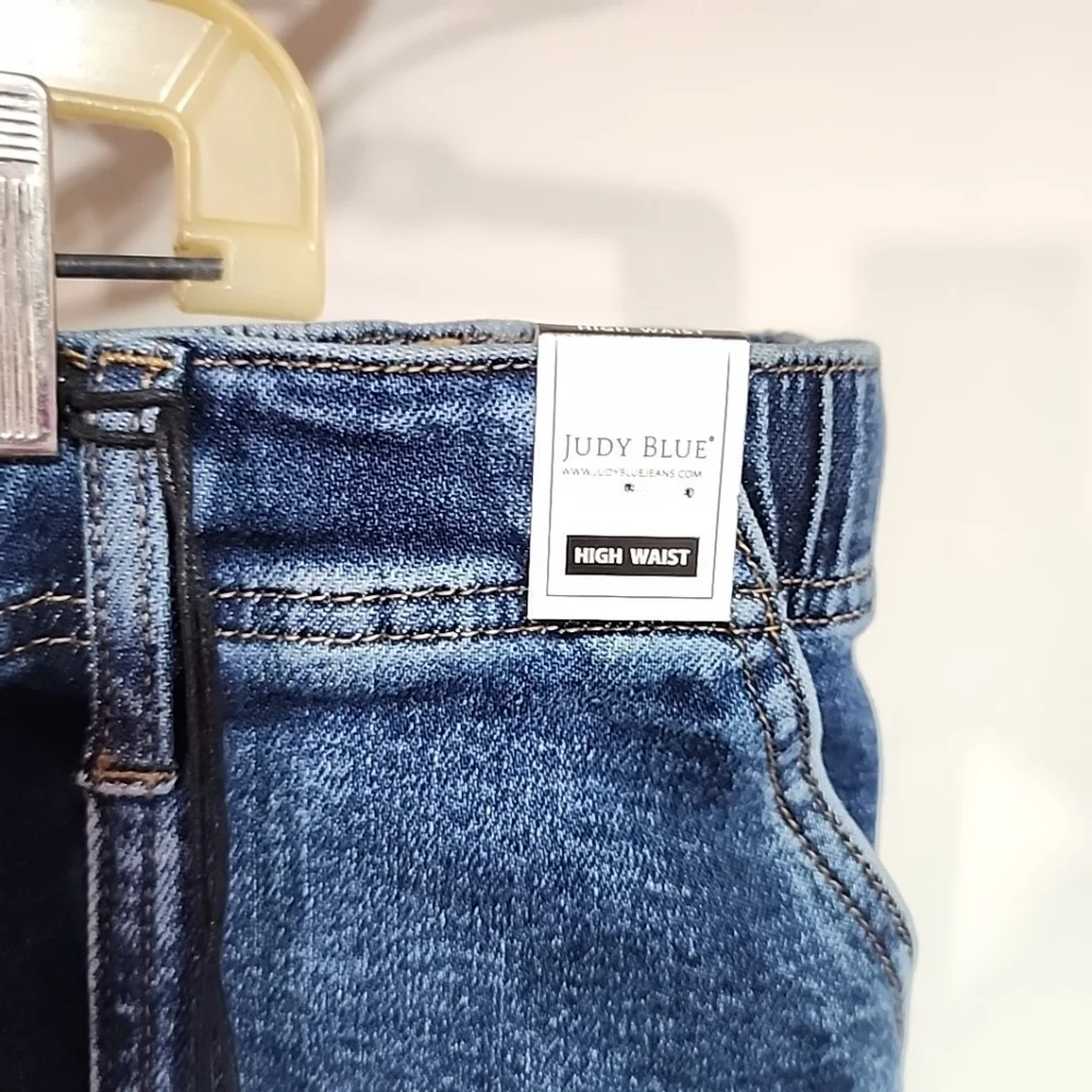 Judy Blue High Waist Wide Leg Jeans. NWT size 16W - Picture 8 of 8